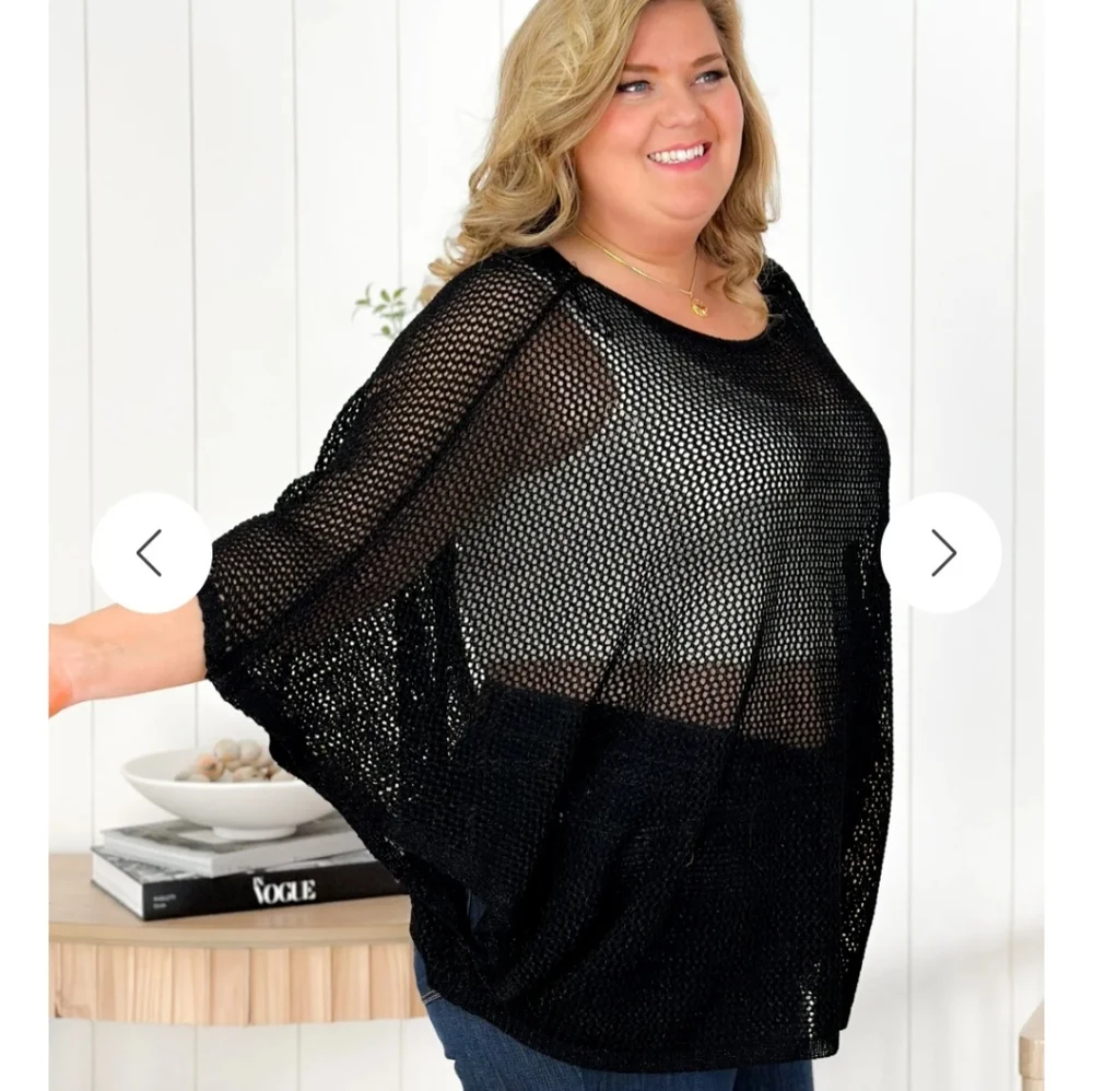 Poncho - Picture 8 of 9